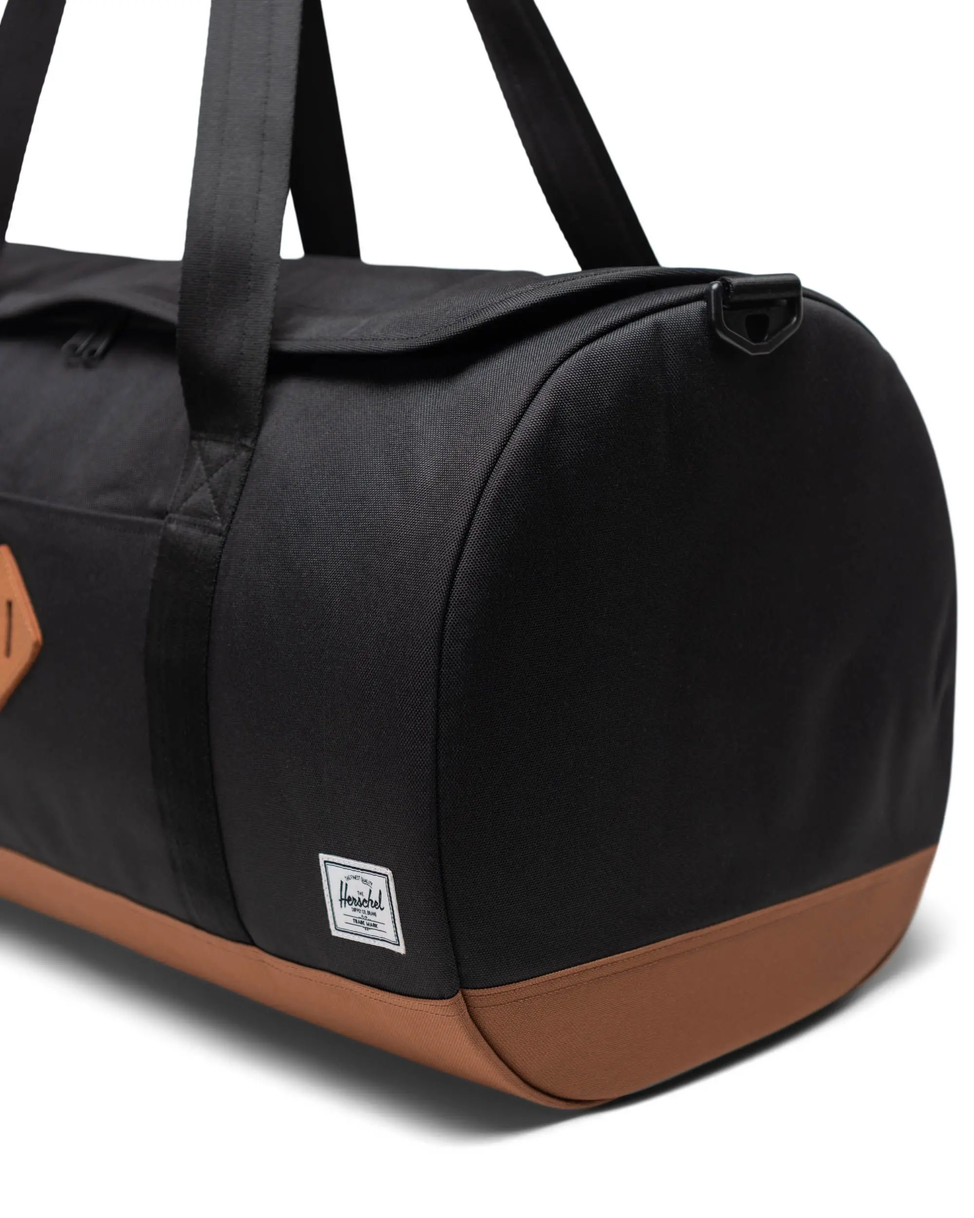 Herschel duffle deals bag price